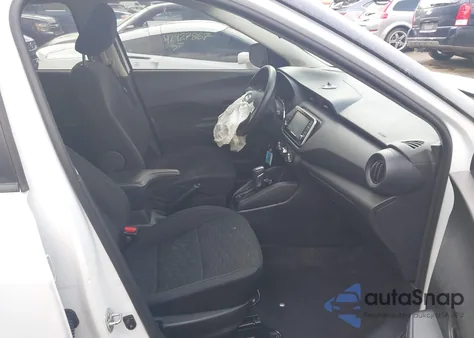 2022 Nissan Kicks S Xtronic Cvt из США, поврежденный, VIN 3N1CP5BV1NL530683